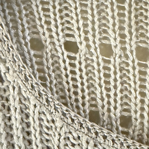 Chicos silver/grey Women’s  Cardigan Sweater  
Chico’s size 3 US 14-16 - Picture 5 of 8